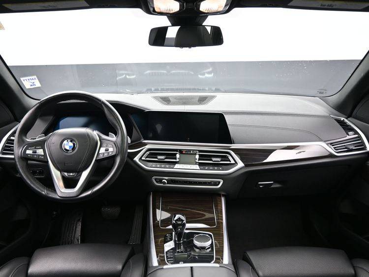 2023 BMW X5 sDrive40i