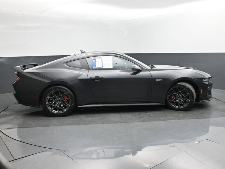 2024 Ford Mustang GT Premium Fastback