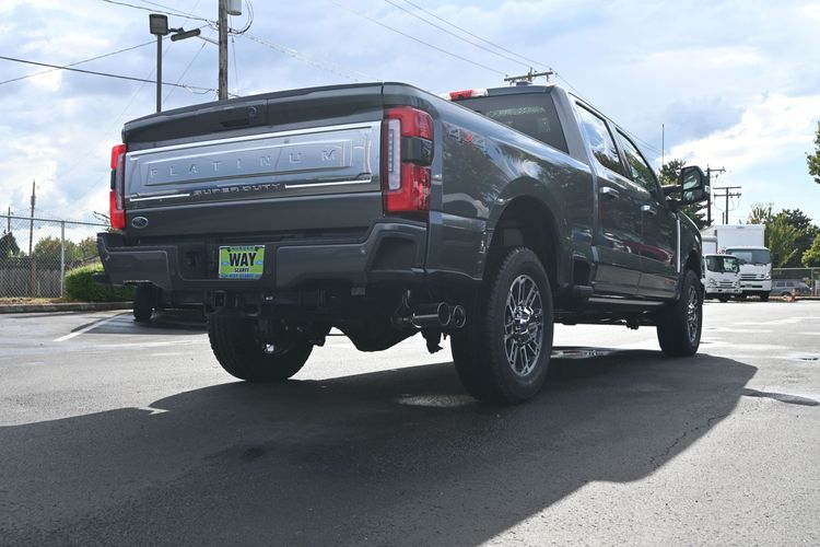2026 Ford F-350 Super Duty Platinum