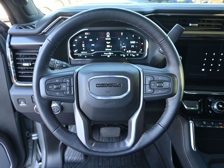 2025 GMC Sierra 2500HD Denali Ultimate