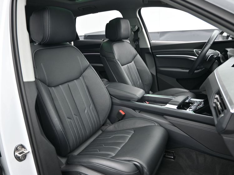 2024 Audi Q8 e-tron Prestige quattro