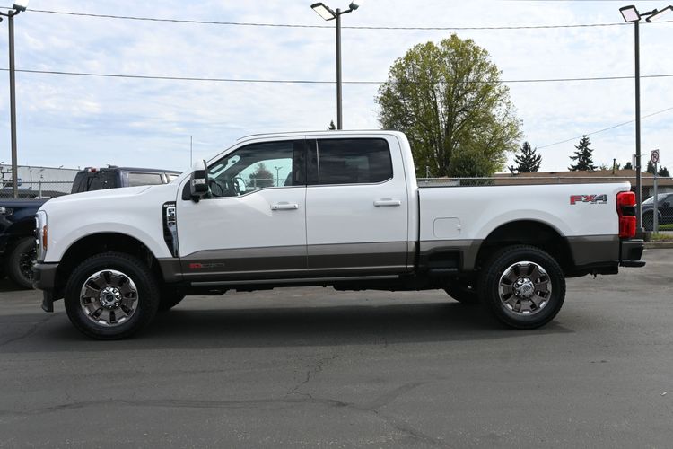2023 Ford F-350 Super Duty King Ranch