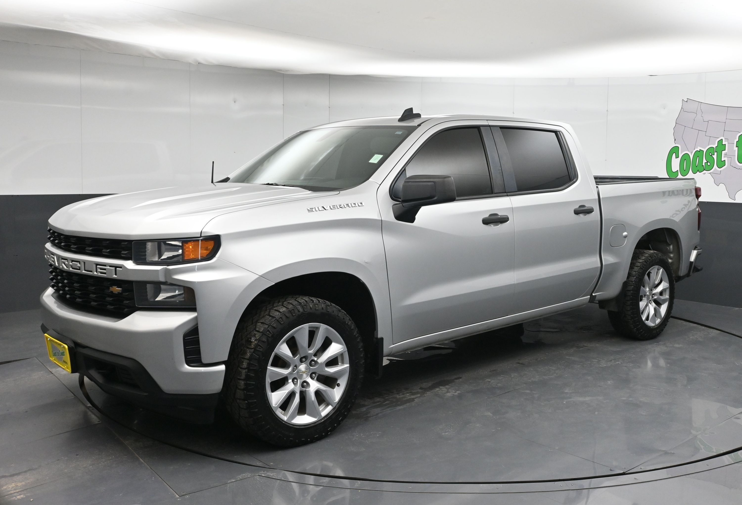 2020 Chevrolet Silverado 1500 Custom Crew Cab Short Box's photo