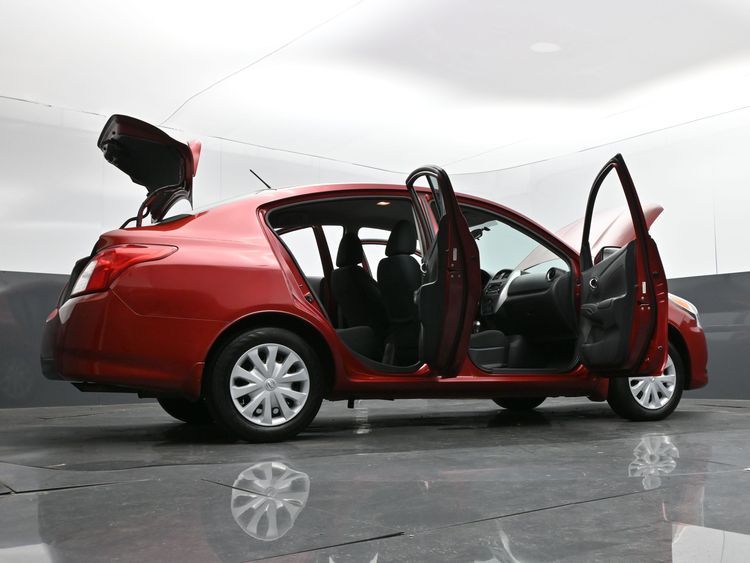 2016 Nissan Versa 1.6 SV