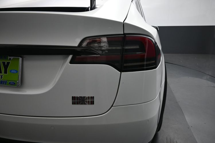 Used 2022 Tesla Model X Plaid with VIN 7SAXCBE66NF359878 for sale in Auburn, WA