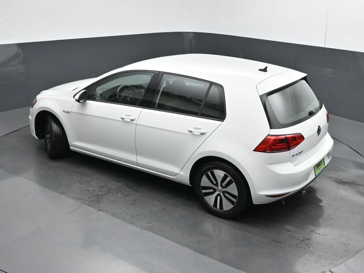 2016 Volkswagen e-Golf SE