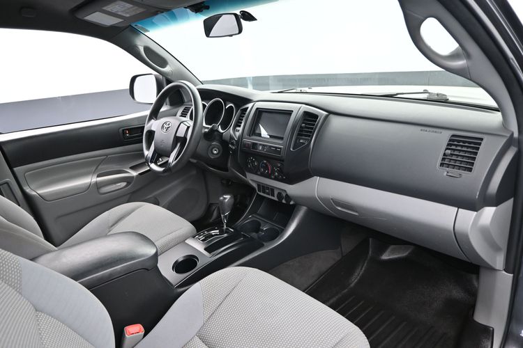2012 Toyota Tacoma Base V6