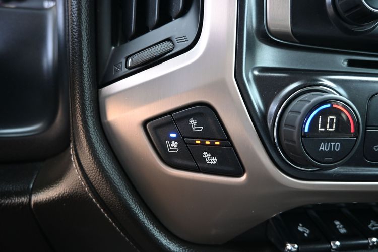 2016 GMC Sierra 3500HD Denali