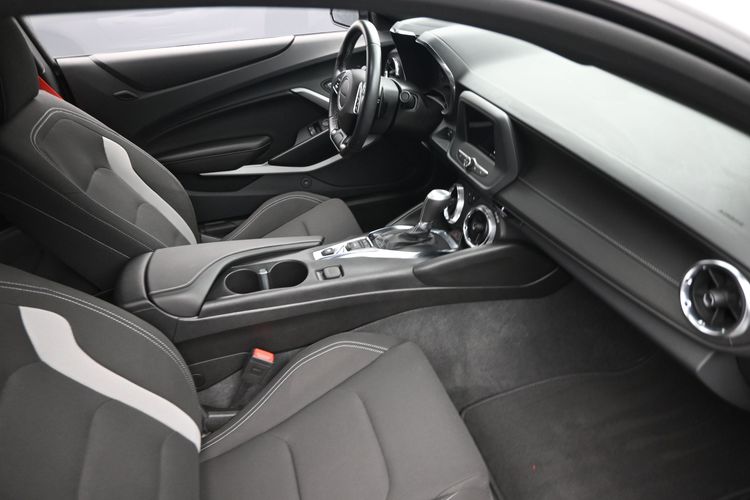 2024 Chevrolet Camaro RWD Coupe 1LT