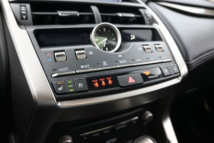 2021 Lexus NX NX 300h Luxury