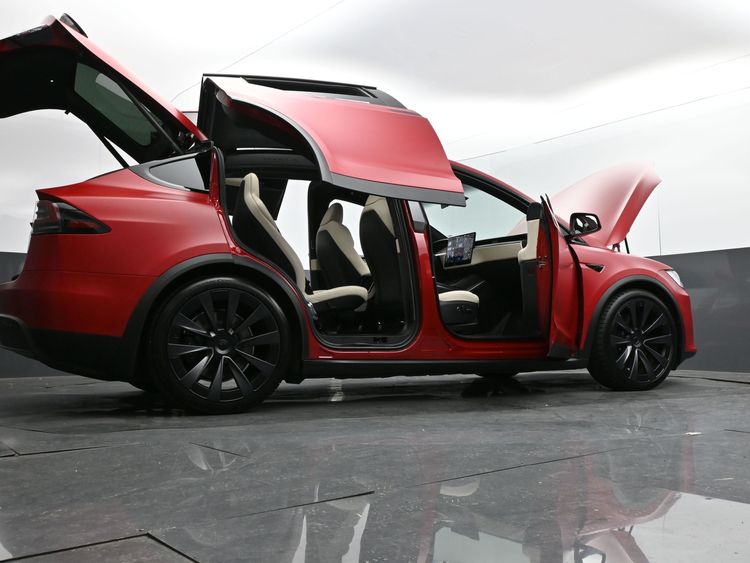 2023 Tesla Model X Plaid Tri Motor All-Wheel Drive