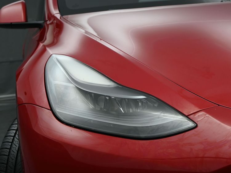 2022 Tesla Model Y Performance Dual Motor All-Wheel Drive