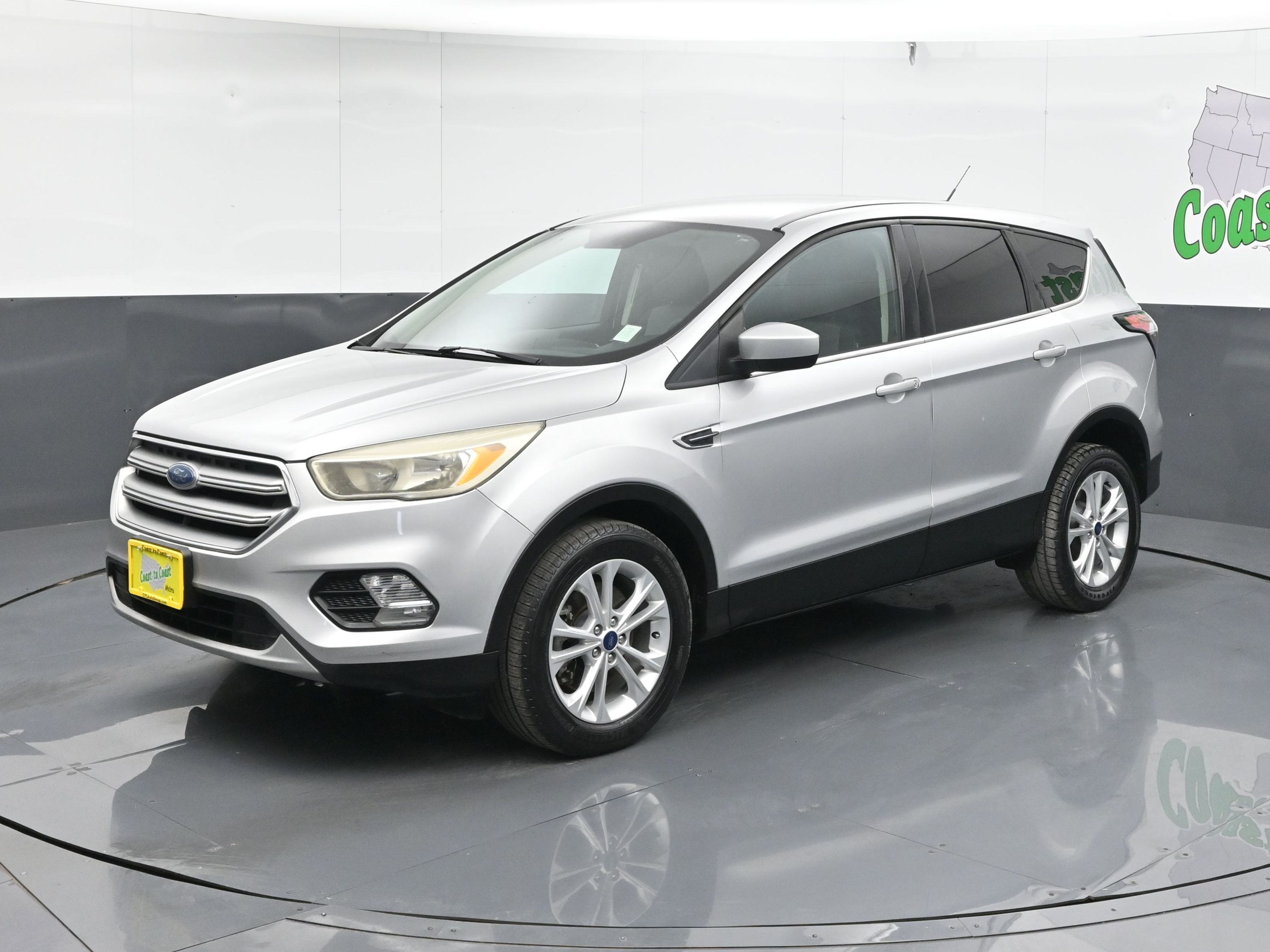 Used 2017 Ford Escape SE FWD Silver 1FMCU0G97HUE23342