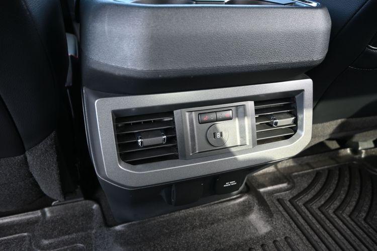 2024 Ford F-250 Super Duty LARIAT