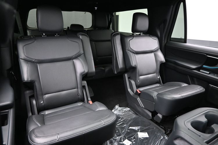 2026 Ford Expedition Max Platinum MAX