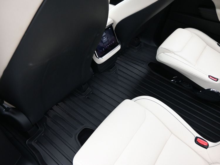 2023 Tesla Model X Plaid Tri Motor All-Wheel Drive