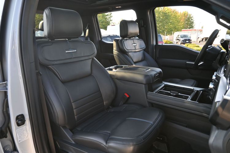 2026 Ford F-350 Super Duty Platinum