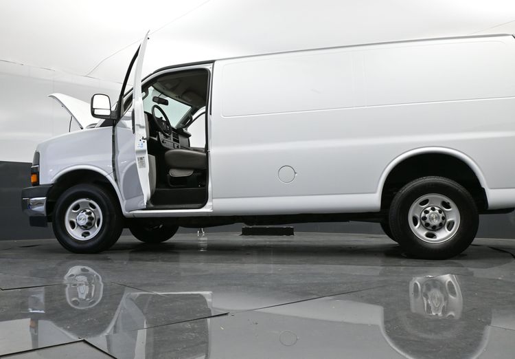 2020 Chevrolet Express Cargo RWD 2500 Regular Wheelbase WT