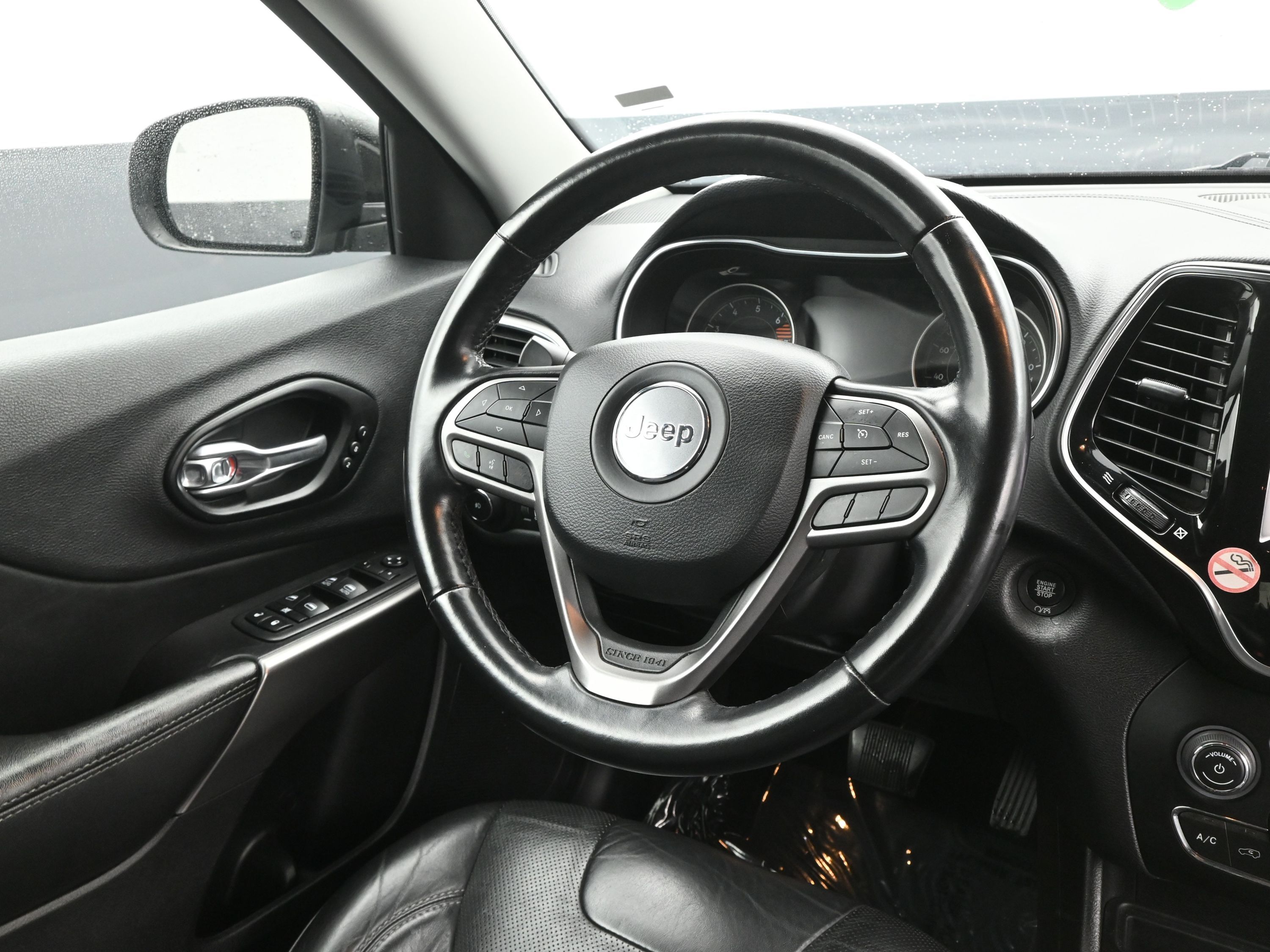 2020 Jeep Cherokee Limited - Photo 6