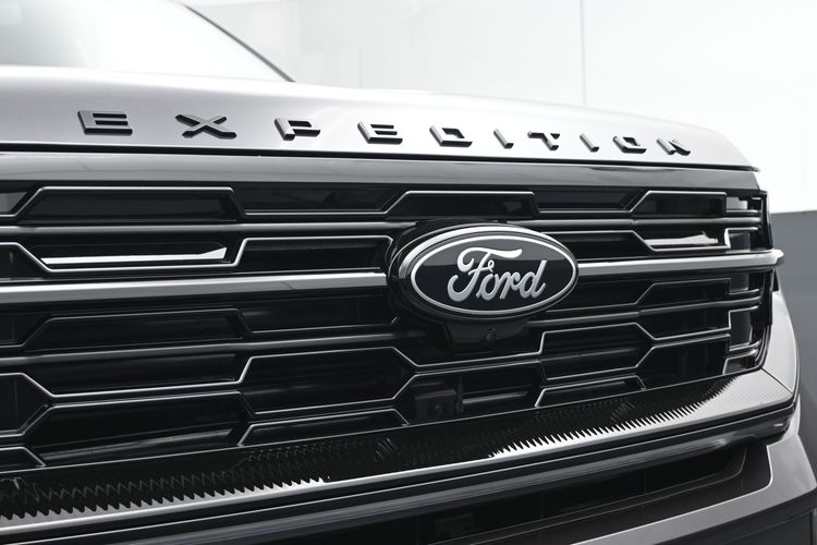 2026 Ford Expedition Max Platinum MAX