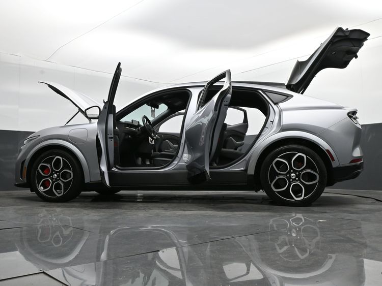2021 Ford Mustang Mach-E GT