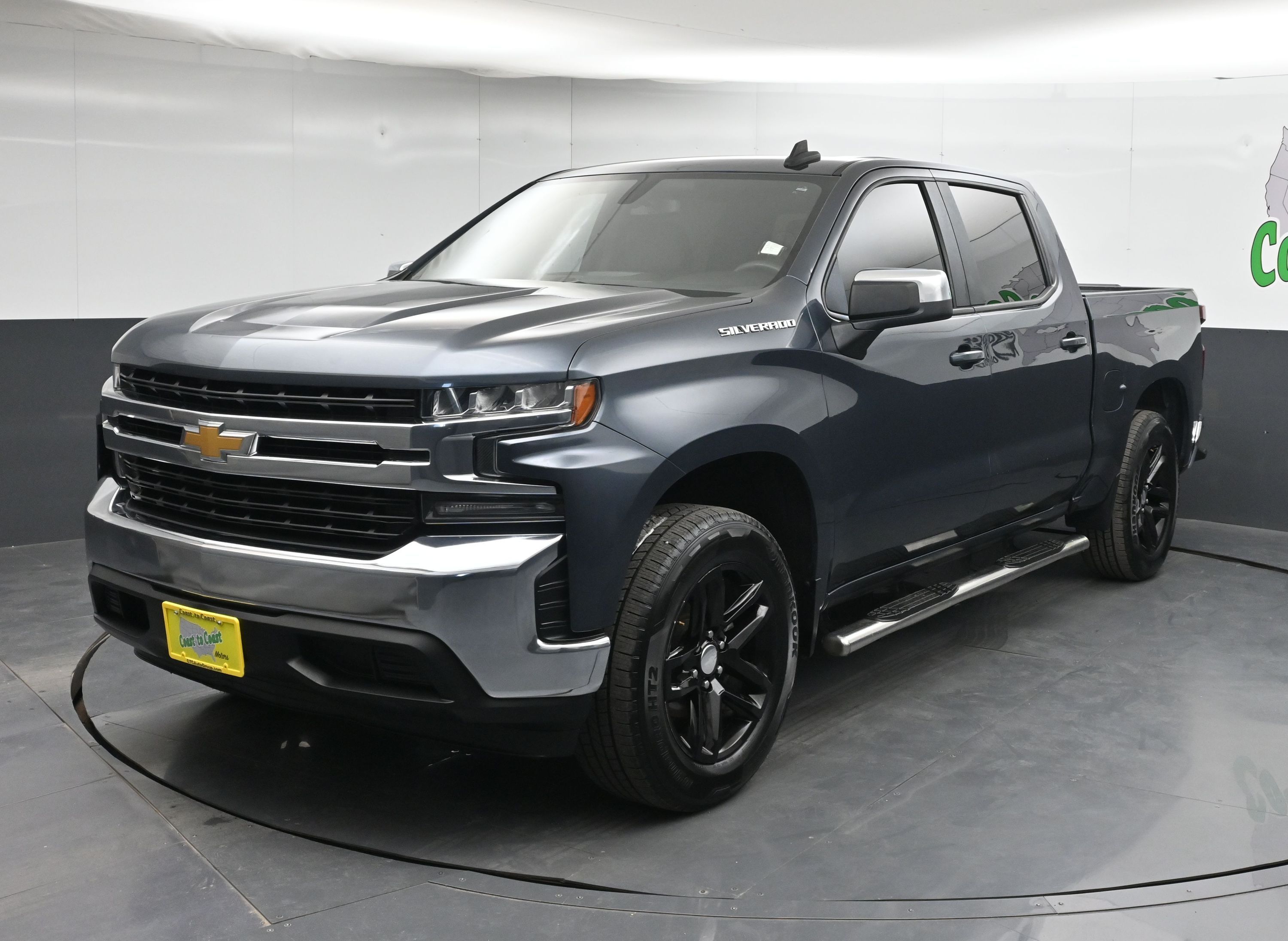 2020 Chevrolet Silverado 1500 LT Crew Cab Short Box's photo
