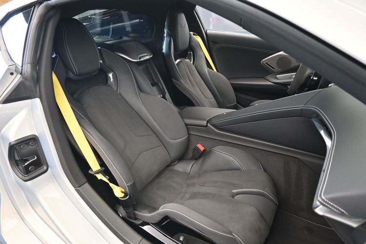 2024 Chevrolet Stingray 2LT