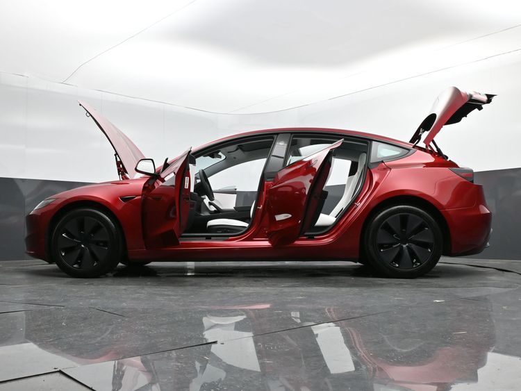 2025 Tesla Model 3 Long Range Rear-Wheel Drive